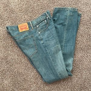 32x34 Levi’s 527 Denim Jeans